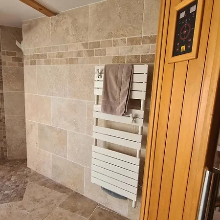 Le Caprice & Sauna Génissieux