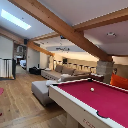 Le Caprice & Sauna Holiday home *